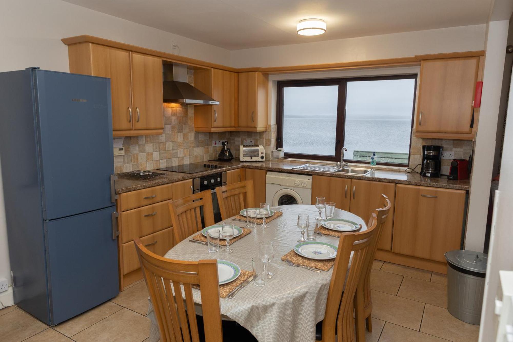 Tullybay Holiday Lodges Енискилен Екстериор снимка